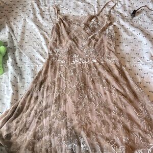 Le lis medium dress